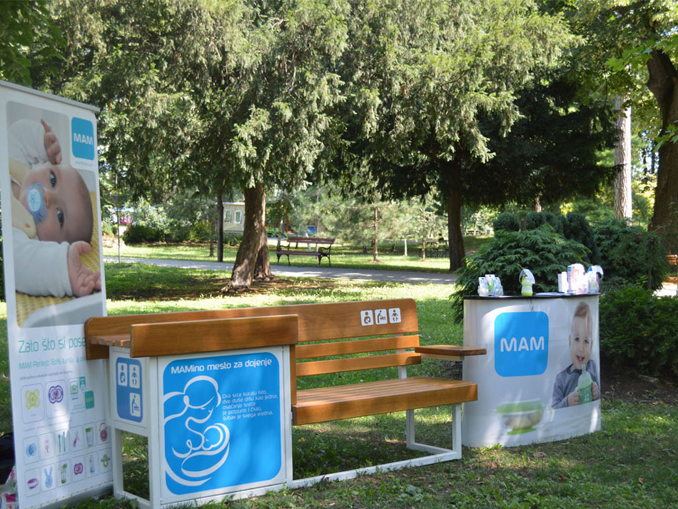 Keprom installs a MAM breastfeeding bench and presents a donation to the Emergency Medical Service in Pančevu